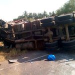 மதுரை அருகே பேருந்து விபத்து: குறைந்தது 13 பேர் பலி Alt